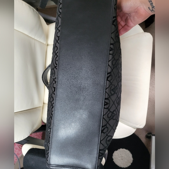 NWT Victoria's Secret Logo Mesh Tote Bag - Picture 2 of 7